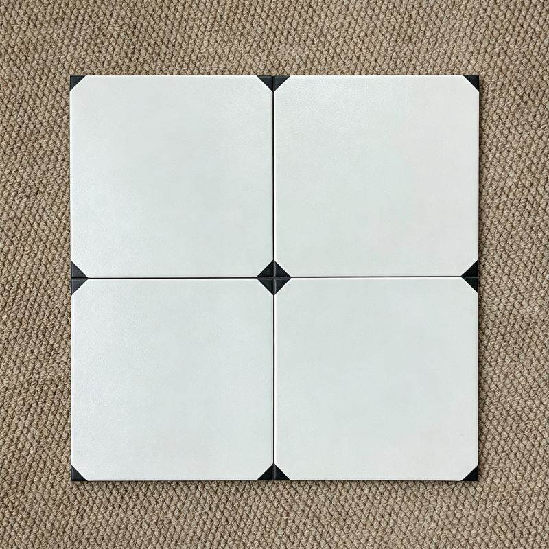 素白简约花砖